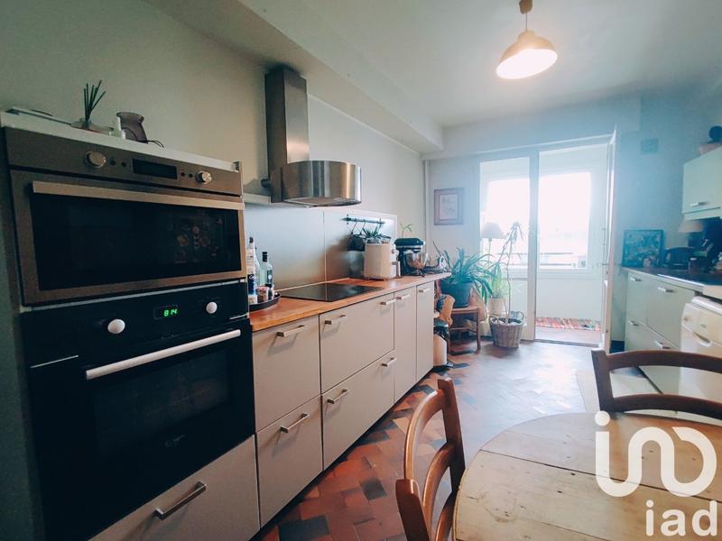 Appartement - 128 m² - 6 pièces