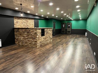 Local commercial - 252 m² - 7 pièces