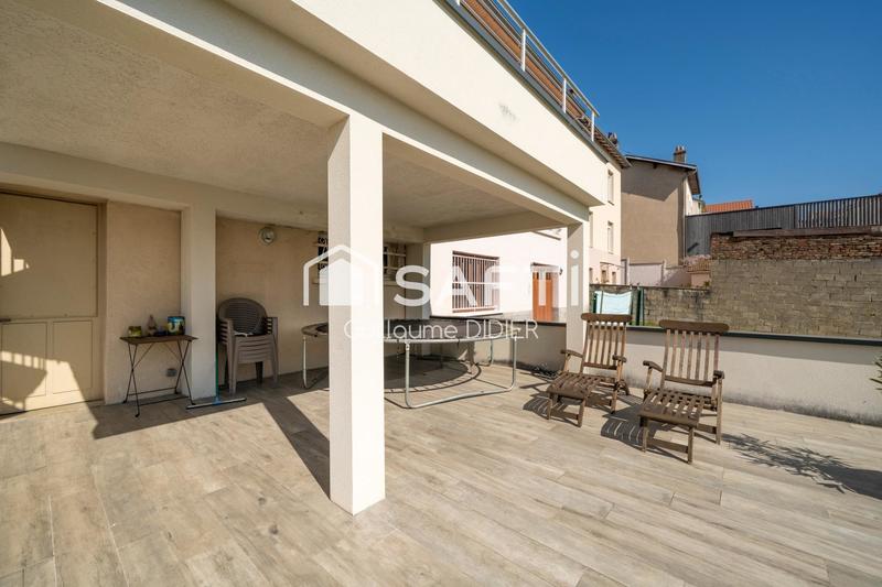 Maison - 170 m² - 6 pièces