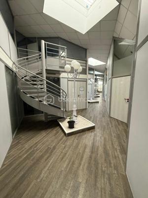 Bureau - 17 m² - 1 pièce