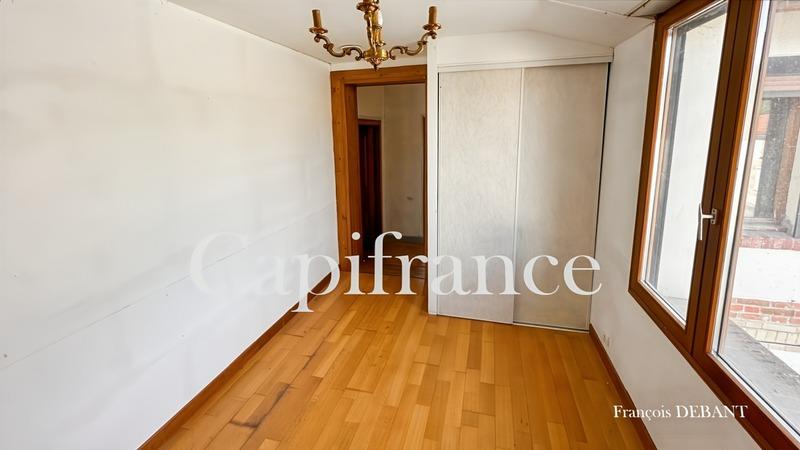 Maison - 176 m² - 7 pièces