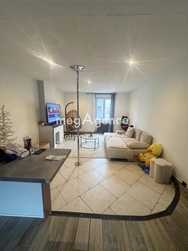 Appartement - 83 m² - 3 pièces