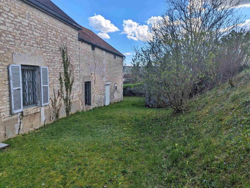 Maison ancienne - 98 m² - 5 pièces