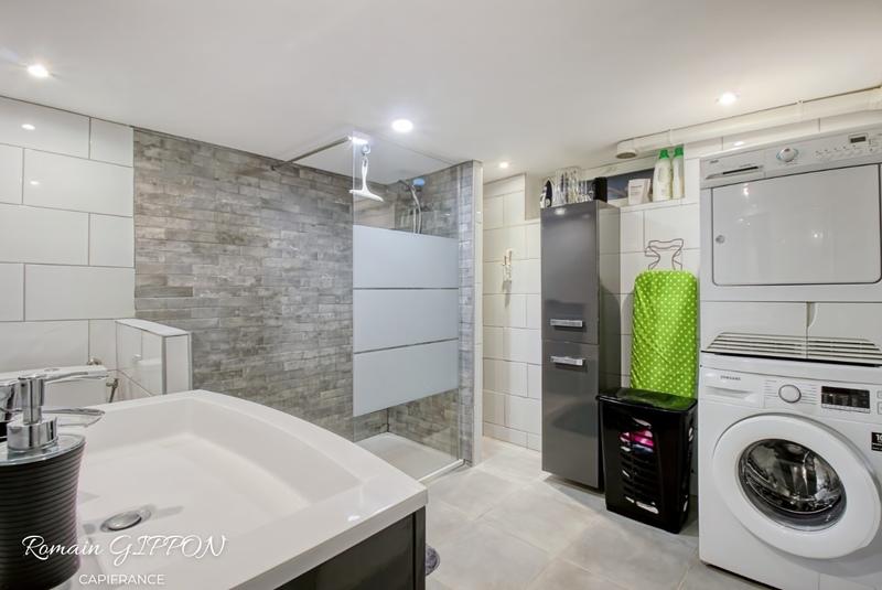 Maison - 107 m² - 6 pièces