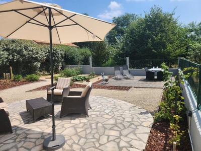 Maison - 195 m² - 3 pièces