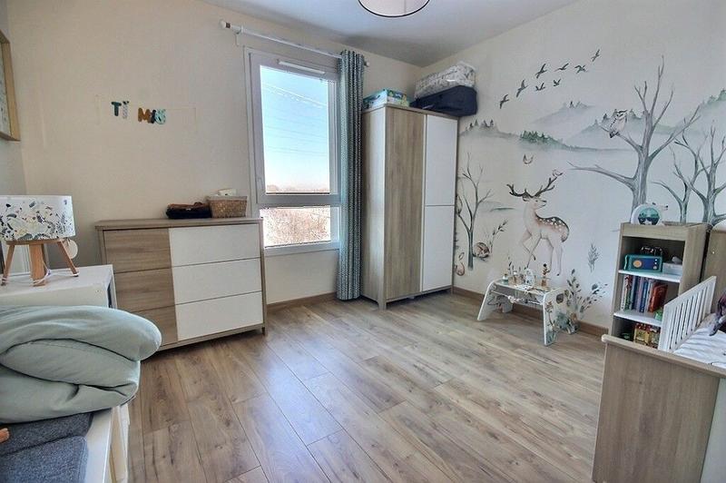 Appartement - 92 m² - 5 pièces