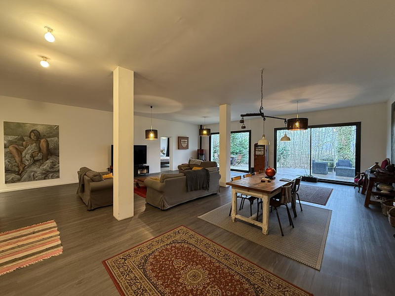 Maison - 195 m² - 5 pièces