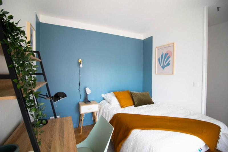 Chambre - 15 m² - 4 pièces