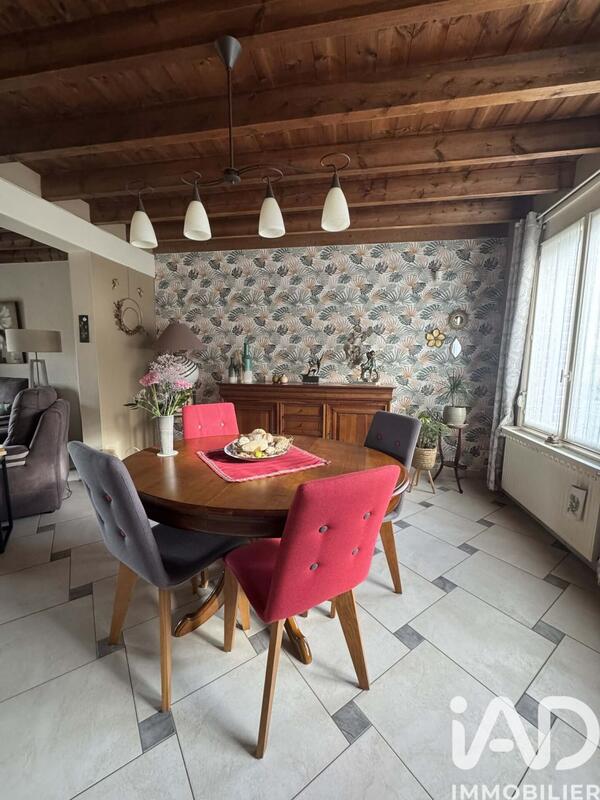 Maison - 130 m² - 7 pièces