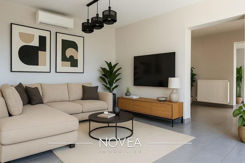 Maison traditionnelle - 179 m² - 8 pièces