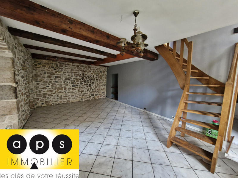 Maison - 90 m² - 4 pièces