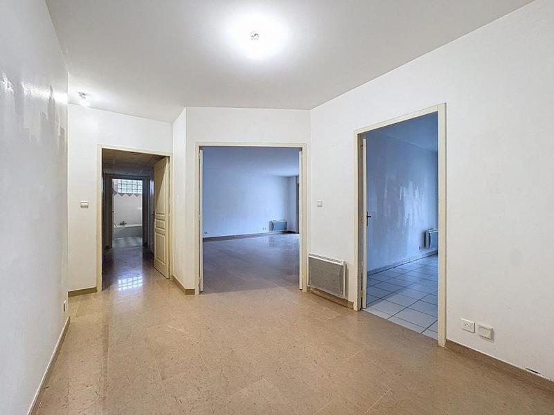 Appartement - 125 m² - 4 pièces