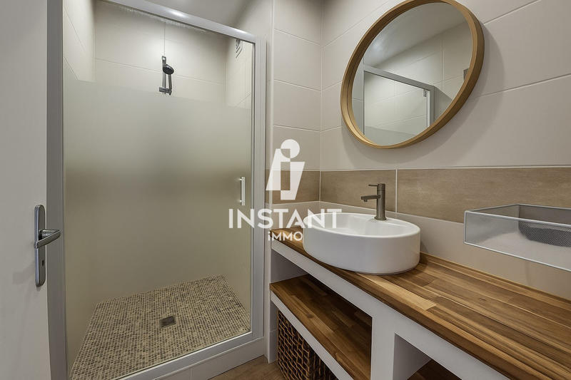 Appartement - 101 m² - 5 pièces