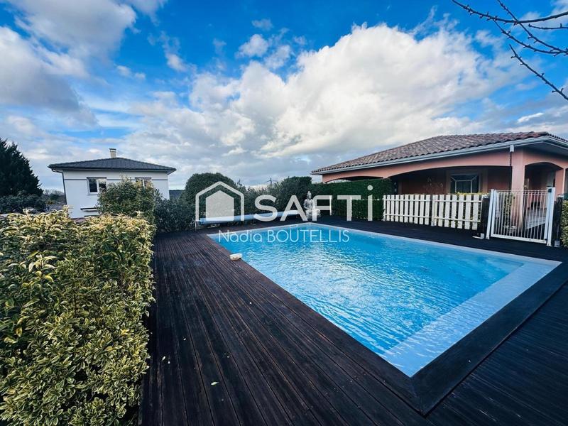 Maison - 136 m² - 6 pièces