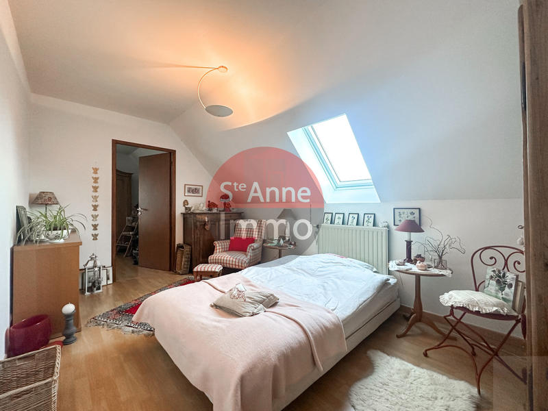 Maison - 195 m² - 11 pièces