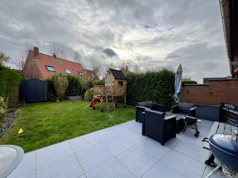 Maison - 95 m² - 4 pièces