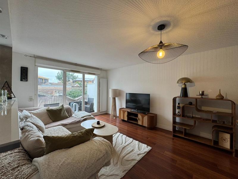 Appartement - 116 m² - 5 pièces