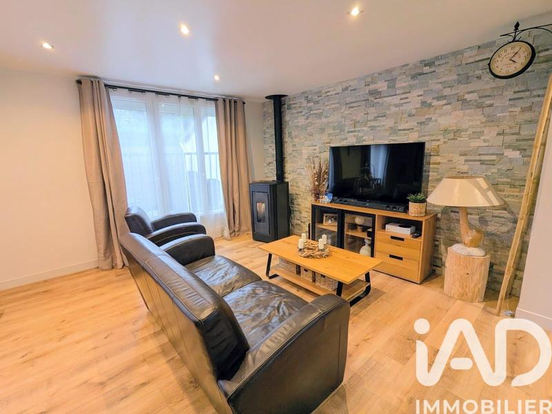 Maison - 112 m² - 6 pièces