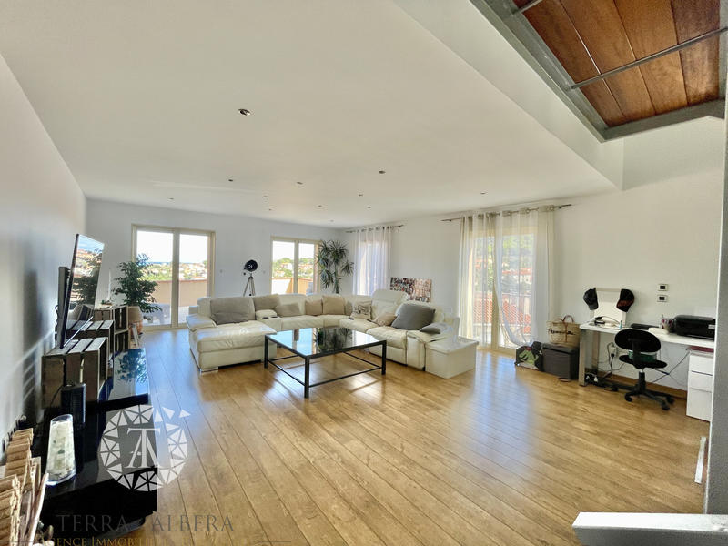 Villa - 190 m² - 5 pièces