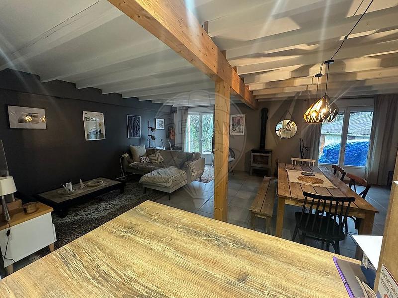 Maison - 110 m² - 4 pièces