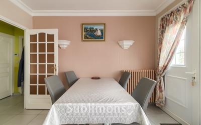 Maison - 93 m² - 5 pièces