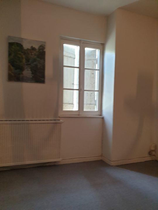 Maison de ville - 160 m² - 9 pièces