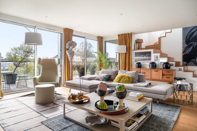 Appartement - 140 m² - 5 pièces