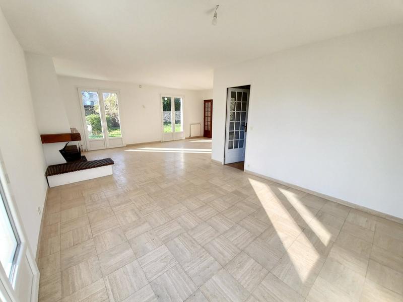 Maison - 144 m² - 6 pièces