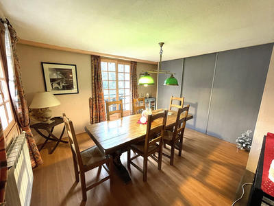 Appartement - 126 m² - 5 pièces