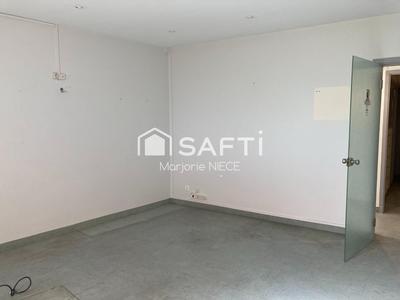 Bureau - 167 m² - 6 pièces