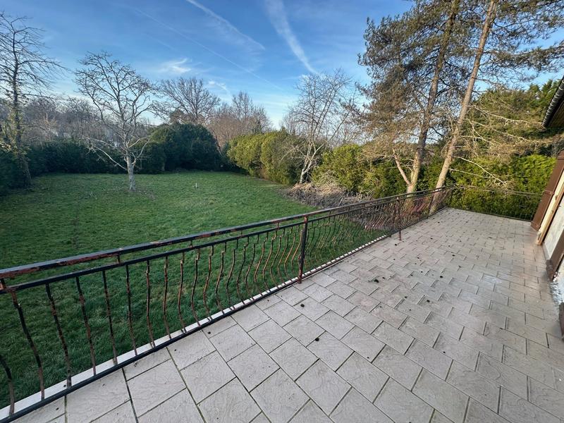 Maison - 168 m² - 5 pièces