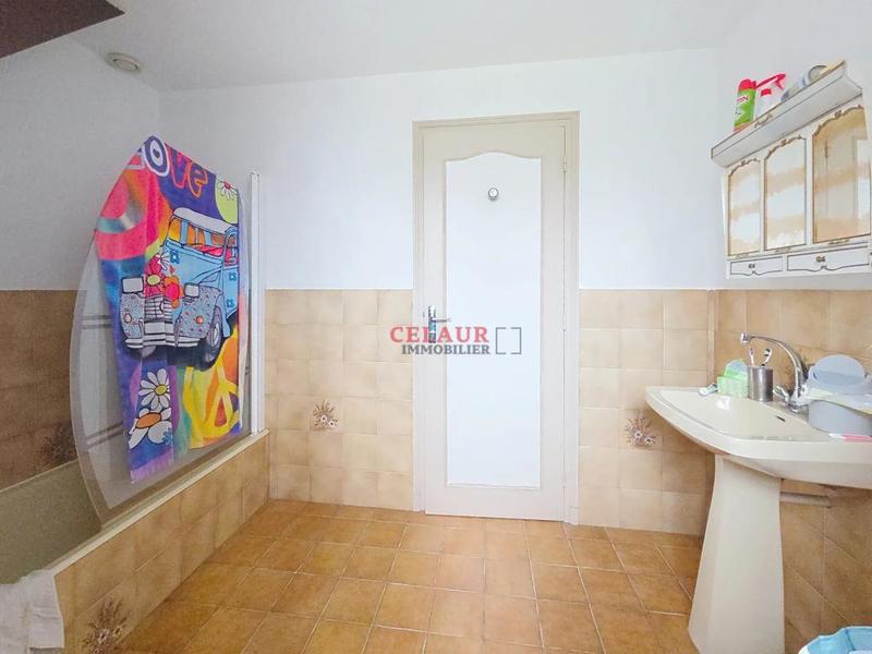 Maison - 186 m² - 7 pièces