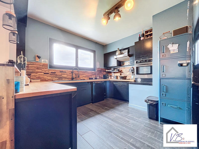 Maison - 120 m² - 6 pièces