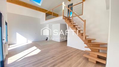 Appartement - 111 m² - 4 pièces