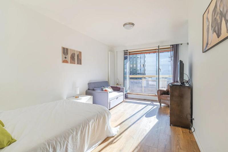 Studio - 33 m² - 1 pièce