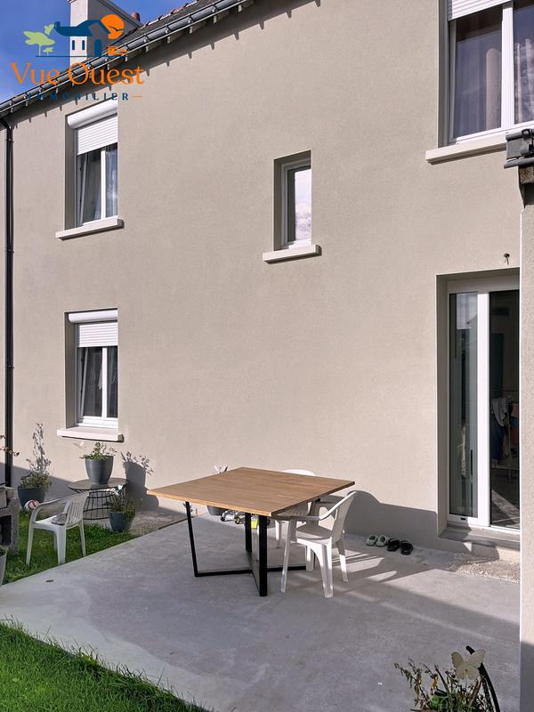 Maison - 96 m² - 4 pièces