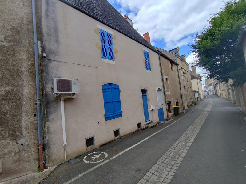 Appartement - 98 m² - 4 pièces