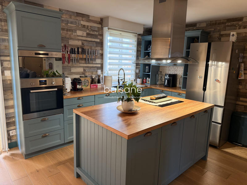 Maison - 125 m² - 6 pièces