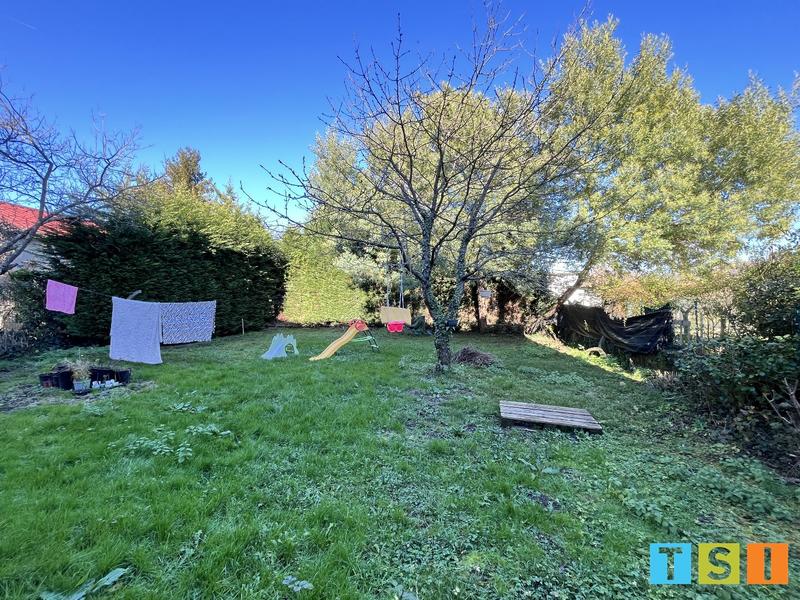 Maison - 260 m² - 7 pièces