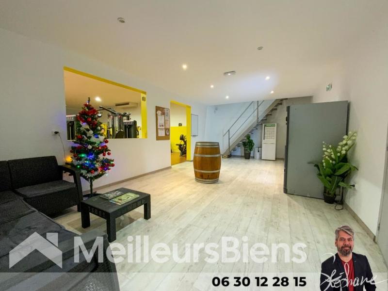 Local d'activité / Entrepôt - 450 m² - 8 pièces