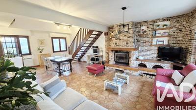 Maison - 180 m² - 6 pièces