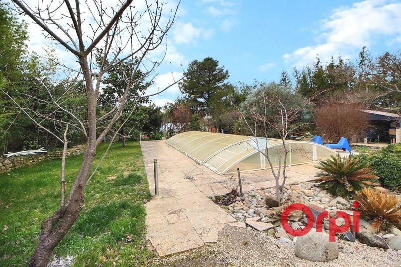 Maison - 128 m² - 6 pièces