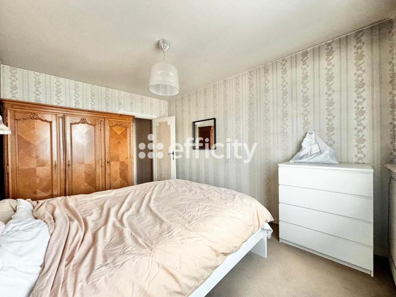 Appartement - 93 m² - 4 pièces