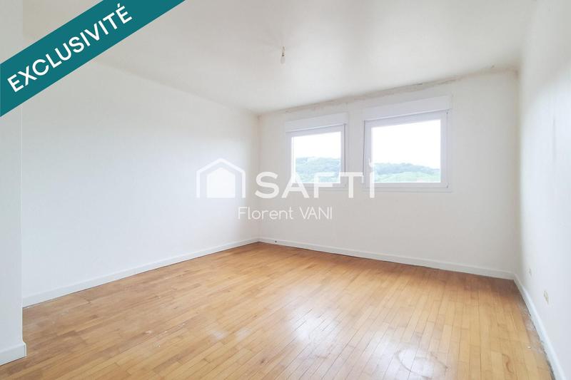 Maison - 104 m² - 6 pièces