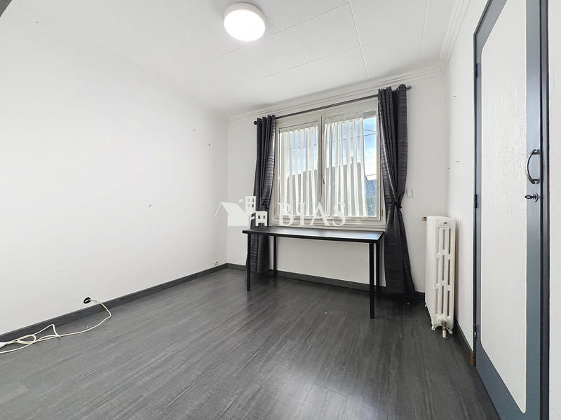 Maison - 85 m² - 5 pièces