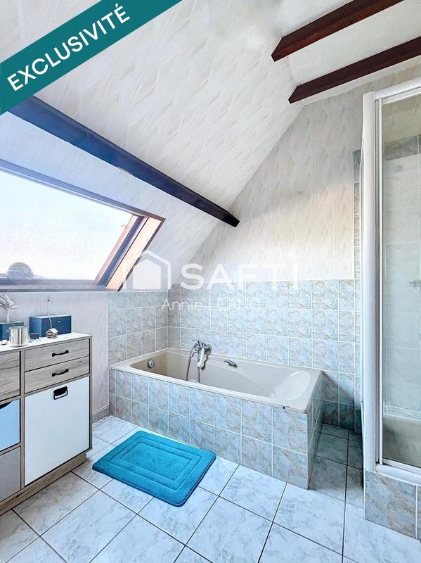 Maison - 244 m² - 9 pièces