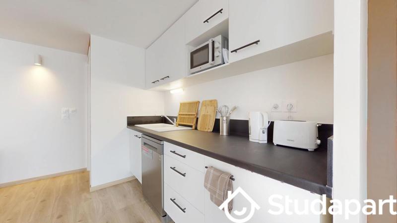 Chambre - 12 m² - 1 pièce