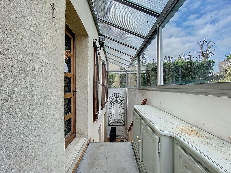 Maison - 105 m² - 5 pièces