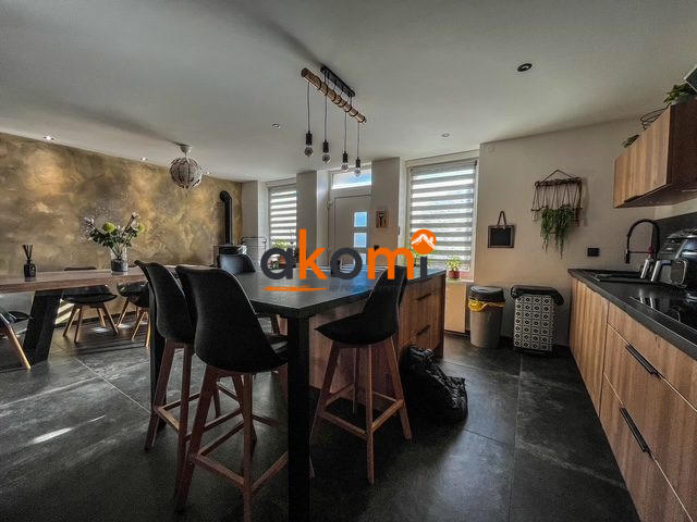 Maison - 137 m² - 5 pièces