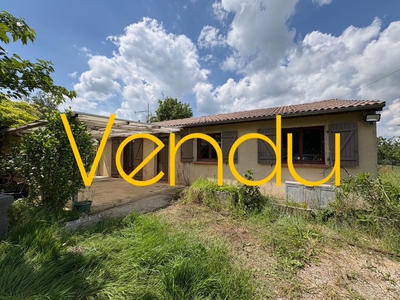 Propriété - 88 m² - 4 pièces